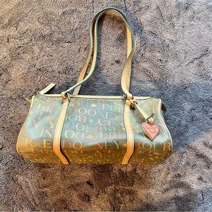 Vintage Dooney & Bourke circle bag